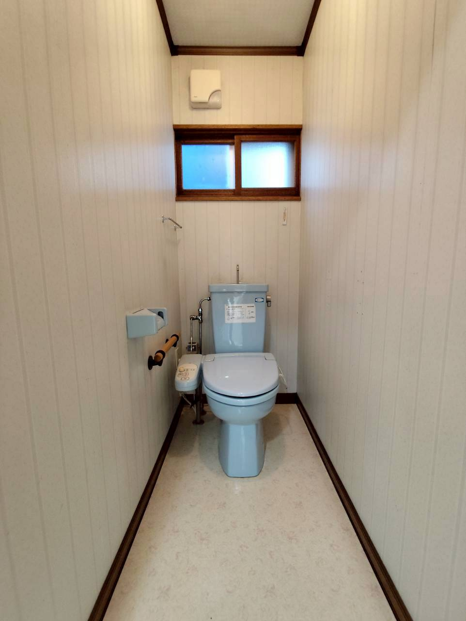春採4丁目28貸家のトイレ