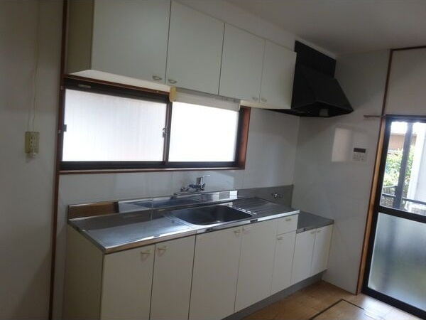 緑区曽根1丁目　貸家のキッチン