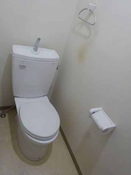 緑区曽根1丁目　貸家のトイレ