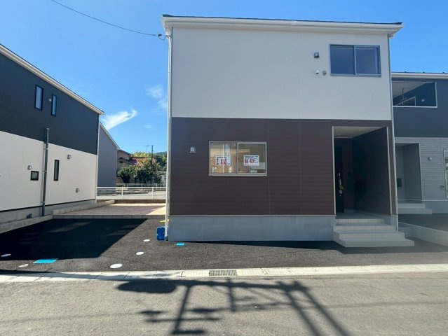 熊野町城之堀第8の駐車場|落ち着いた住環境で安心して暮らせます。