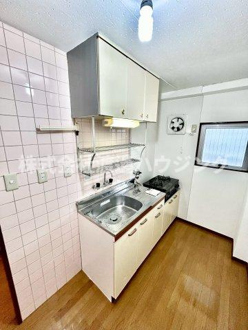 第2ハイツ幸和のキッチン