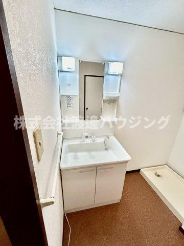 第2ハイツ幸和の洗面所