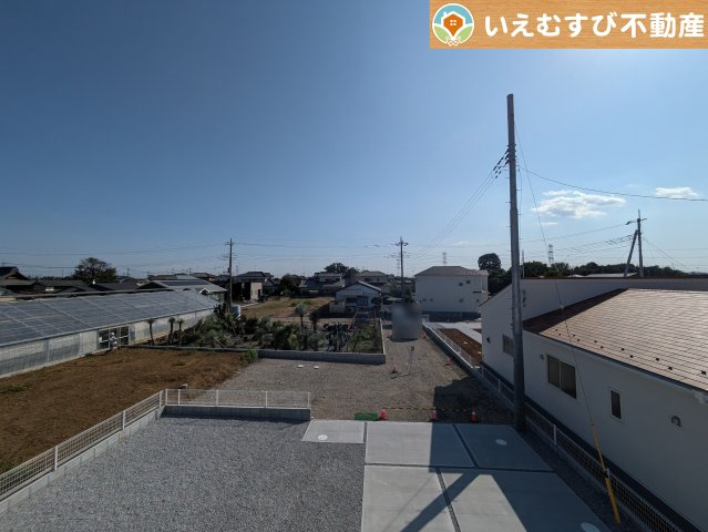 Livele Garden.S　鴻巣屈巣第4の展望|高い建物が無く開放感のある展望
バルコニーからの展望も開けていて閑静な住宅地が望めます。日当りも良いですね♪