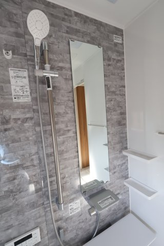 《仲介手数料無料》志木市中宗岡３丁目14-20(3号棟)新築一戸建てグラファーレの浴室|撮影日 2025年11月21日 13:20 晴れ