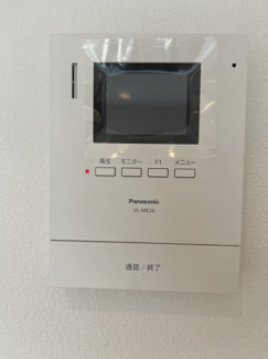 【防犯設備】 | たまプラーザ団地５街区９号棟 | モニター付きインターホン新規交換です