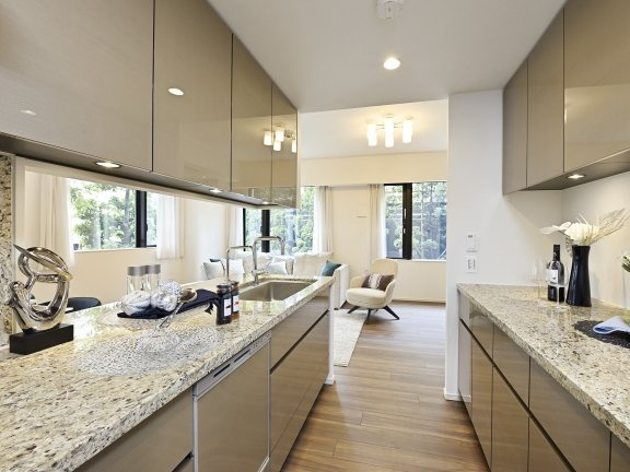 ザ・パークハウス池田山のキッチン