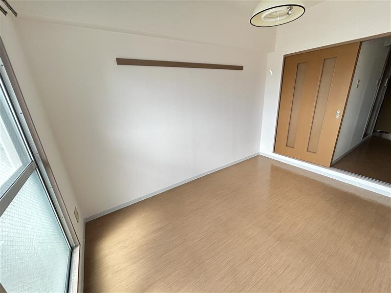 あさひハイツ108の洋室