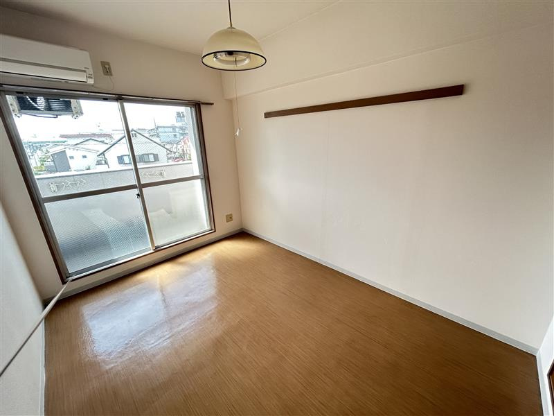 あさひハイツ108の居間・リビング