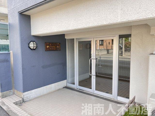 藤沢羽鳥ダイヤモンドマンションのエントランス|ゆとりのあるエントランスです