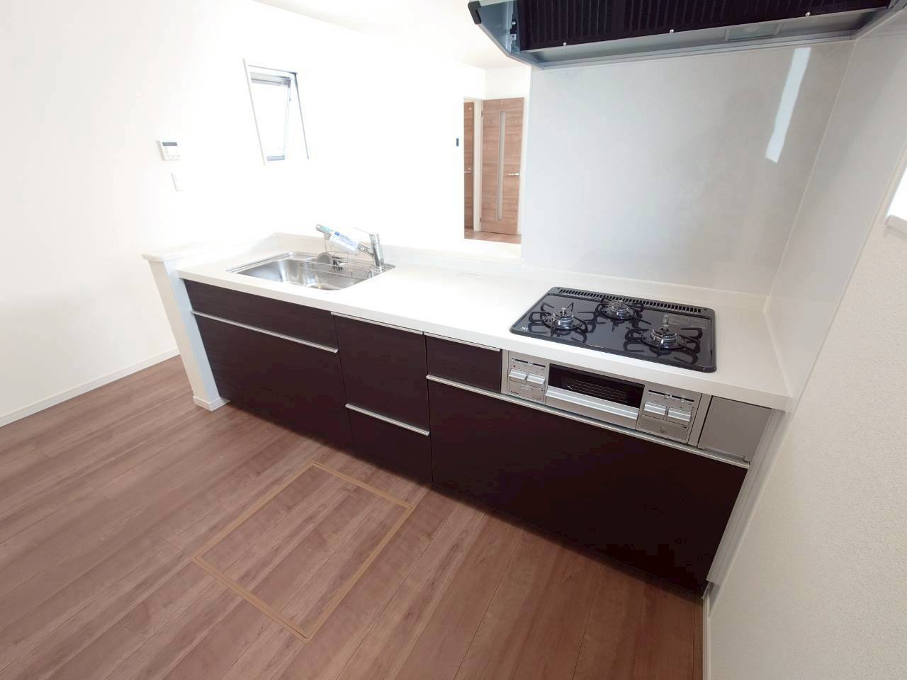 ■■沖縄市照屋　限定１棟のキッチン|【現地撮影2025.9】
いつでもご案内可能です♪