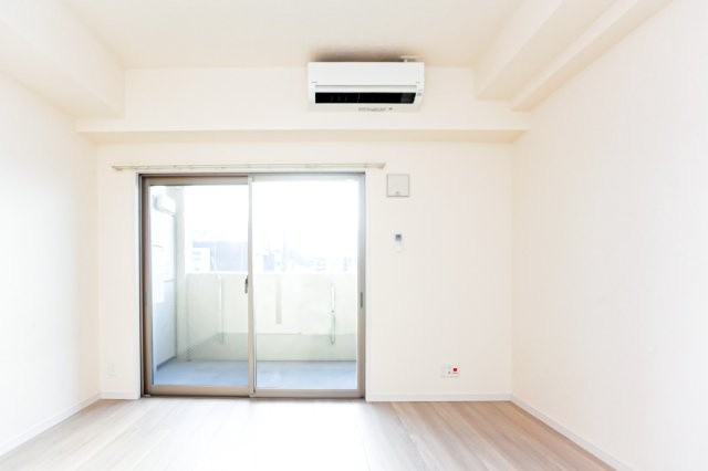 サヴォイソリディティ　6階の居間・リビング|別号室のものになります。現状優先。