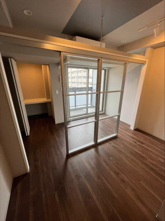 WORVE大阪本町の居間・リビング