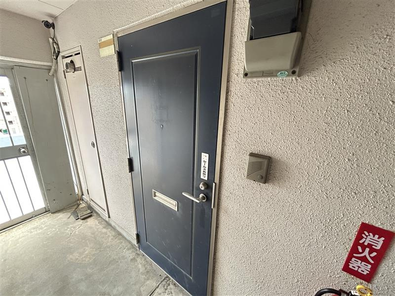 あさひハイツ108の玄関