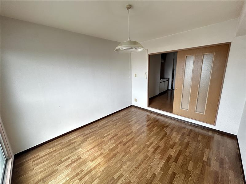 あさひハイツ108の洋室