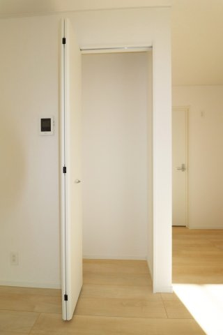 本宮市本宮字千代田　　　３号棟　　　まゆみ小学校、本宮第１中学区の収納|リビング収納♪