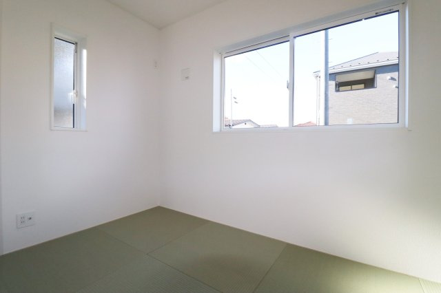 本宮市本宮字千代田　　　３号棟　　　まゆみ小学校、本宮第１中学区の和室|リビングに隣接する和室　