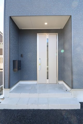 本宮市本宮字千代田　　　３号棟　　　まゆみ小学校、本宮第１中学区の玄関