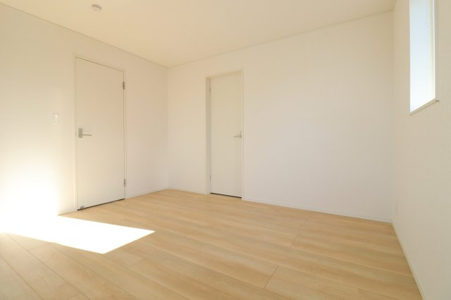 本宮市本宮字千代田　　　３号棟　　　まゆみ小学校、本宮第１中学区の洋室