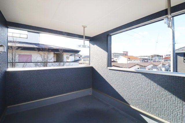 本宮市本宮字千代田　　　３号棟　　　まゆみ小学校、本宮第１中学区のバルコニー