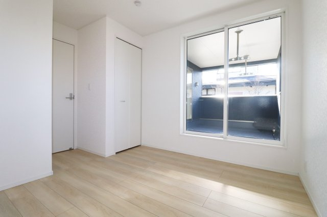 本宮市本宮字千代田　　　３号棟　　　まゆみ小学校、本宮第１中学区の洋室