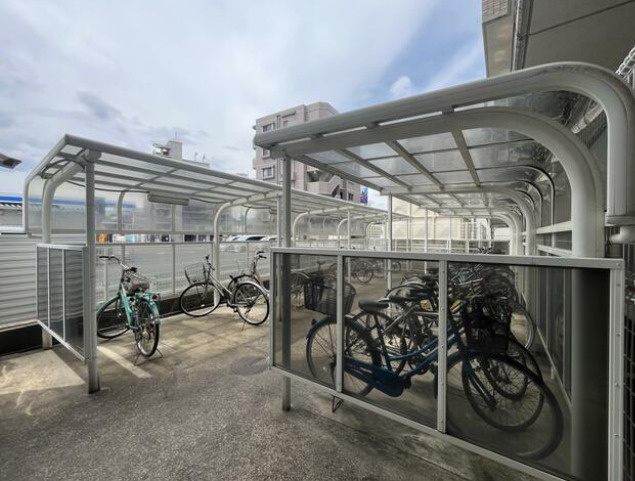 エトアール原の駐車場