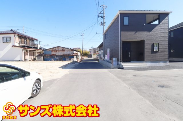 本宮市本宮字千代田　　　４号棟　　　まゆみ小学校、本宮第１中学区の居間・リビング