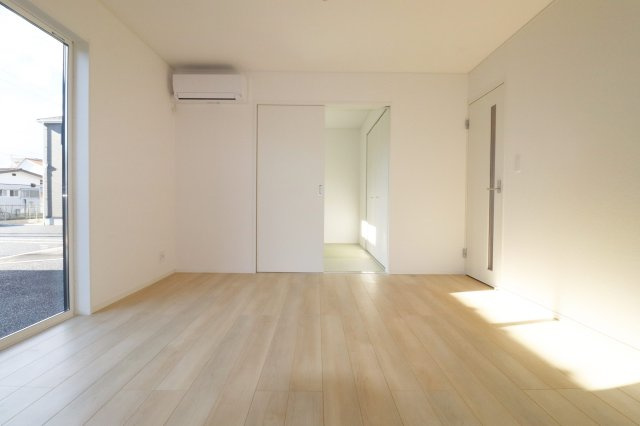 本宮市本宮字千代田　　　４号棟　　　まゆみ小学校、本宮第１中学区のキッチン