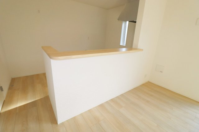 本宮市本宮字千代田　　　４号棟　　　まゆみ小学校、本宮第１中学区のキッチン