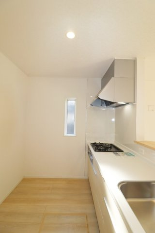 本宮市本宮字千代田　　　４号棟　　　まゆみ小学校、本宮第１中学区の和室|リビングに隣接する和室　