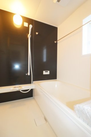 本宮市本宮字千代田　　　４号棟　　　まゆみ小学校、本宮第１中学区の玄関