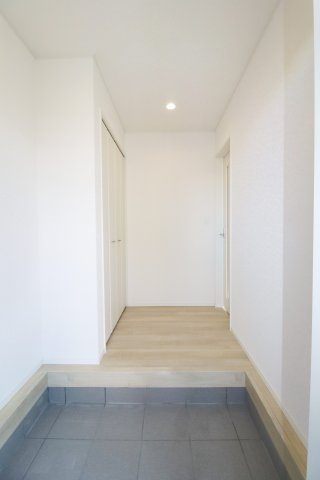 本宮市本宮字千代田　　　４号棟　　　まゆみ小学校、本宮第１中学区の玄関