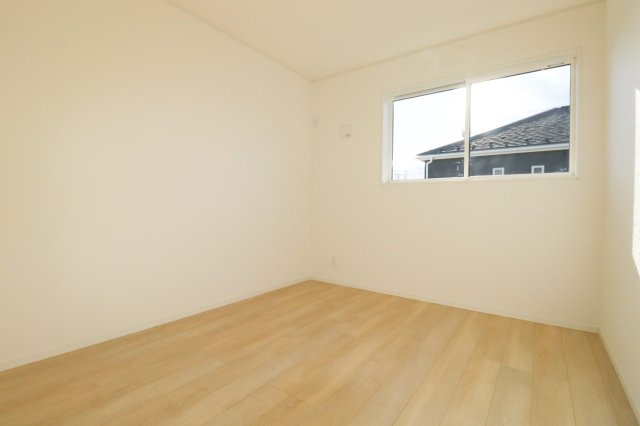 本宮市本宮字千代田　　　４号棟　　　まゆみ小学校、本宮第１中学区の洋室