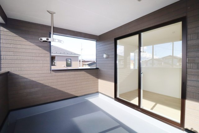 本宮市本宮字千代田　　　４号棟　　　まゆみ小学校、本宮第１中学区の洋室