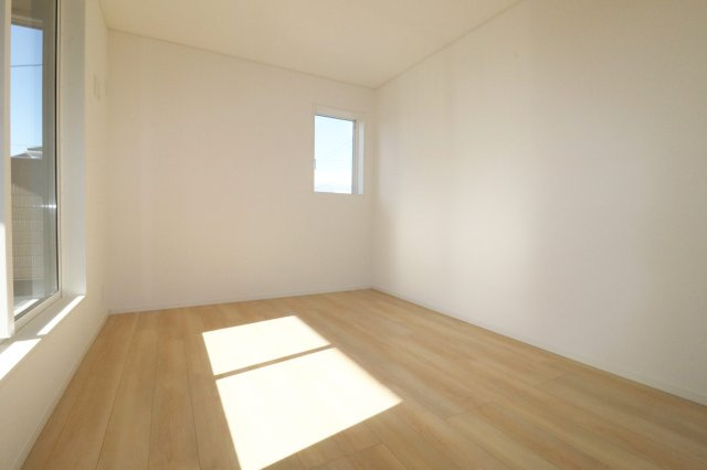 本宮市本宮字千代田　　　４号棟　　　まゆみ小学校、本宮第１中学区の洋室