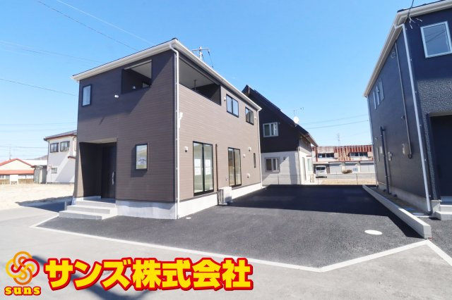 本宮市本宮字千代田　　　４号棟　　　まゆみ小学校、本宮第１中学区の外観|南東側から見た外観