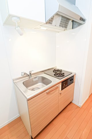 アレクサスラストラーダ　2階のキッチン|別号室のものです。現状優先になります。