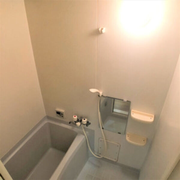 プティリヴィエール　名古屋市賃貸　仲介手数料無料の浴室