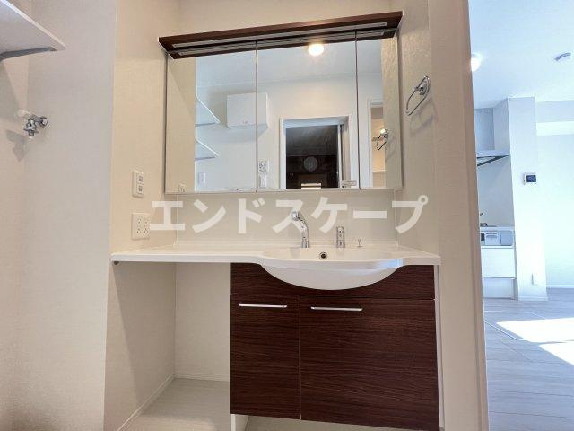 カルデアの洗面所|高崎、前橋エリアのお部屋探しはエンドスケープまで！お客様の理想お聞かせ下さい♪
建具、設備の色が異なる場合がございます。