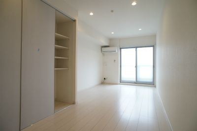 【居間・リビング】 | リブリ・Jade | こちらのリビングで趣味の時間をお楽しみください