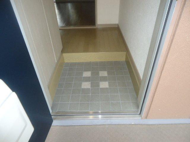 サンコートＭの玄関|玄関