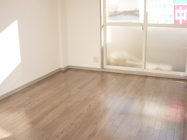 サンコートＭの内装|洋室