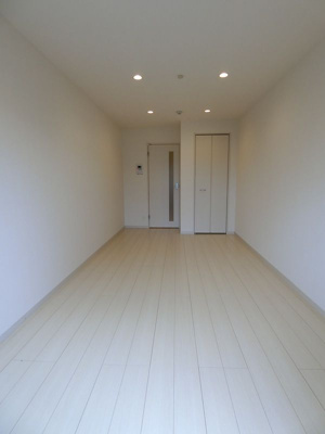 【居間・リビング】 | リブリ・朝霞本町 | こちらのリビングで趣味の時間をお楽しみください