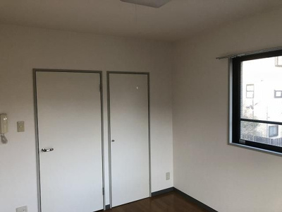 【寝室】 | セリバテール | 落ち着いた色調の寝室です