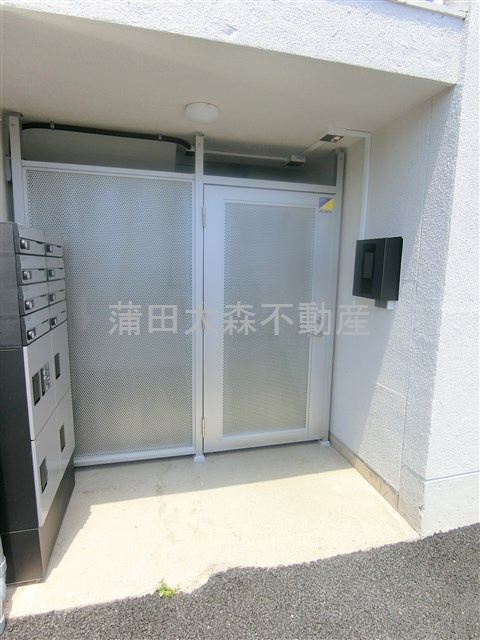 CROSSCEED Kamataのエントランス