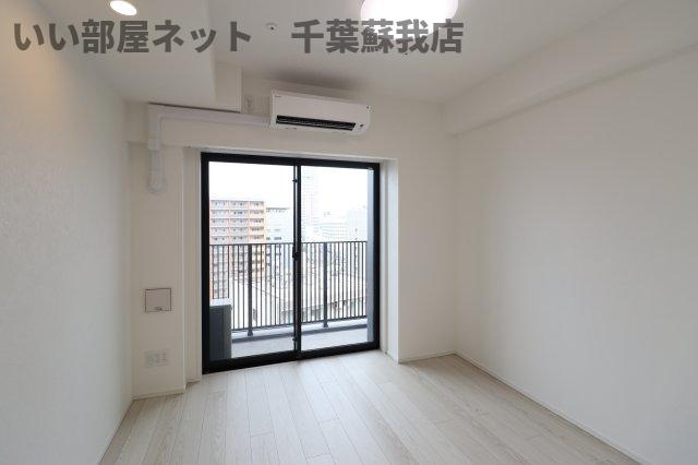 ステージグランデ本千葉の居間・リビング|ゆったりとしたリビングです