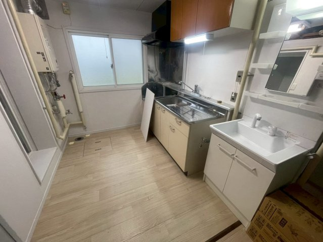 ヴィラナリー釧路Ⅲ　1号棟のキッチン