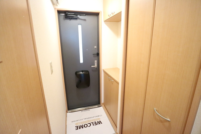 カーサアリビオの玄関