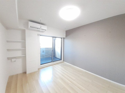 【居間・リビング】 | ヴァロ伏見稲荷