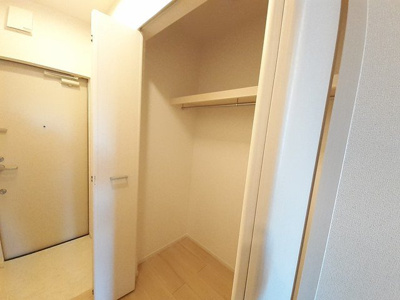 【収納】 | ヴァロ伏見稲荷