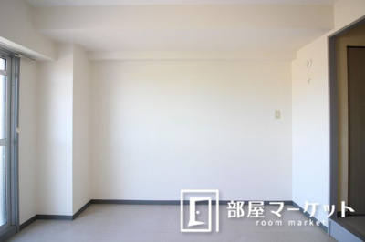 【居間・リビング】 | ステップVIII | 同型タイプ